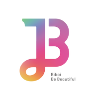 北海道美唄市で取り組むシティプロモーション事業の一例。行政、住民、おおくの人を巻き込みながらまちの価値を再定義し、まちのシンボルロゴを作成。現在は駅、バス、ゴミ袋など生活の至るところに刻印されている。