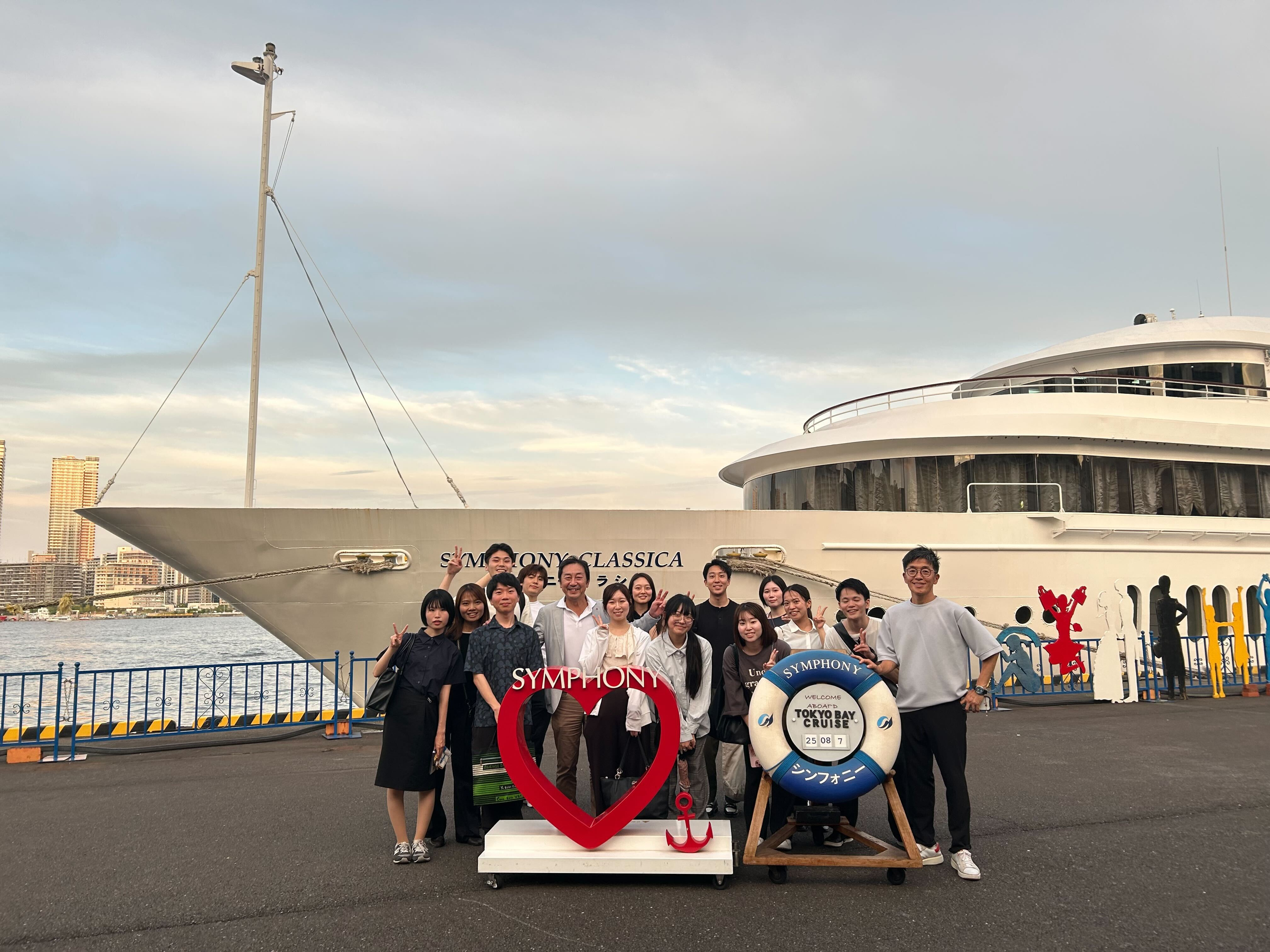 【2026卒】内定者懇親会｜東京湾クルーズで同期・先輩との絆が深まった日