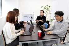 Laravel・Reactがメイン！100%自社内開発のエンジニア募集！！