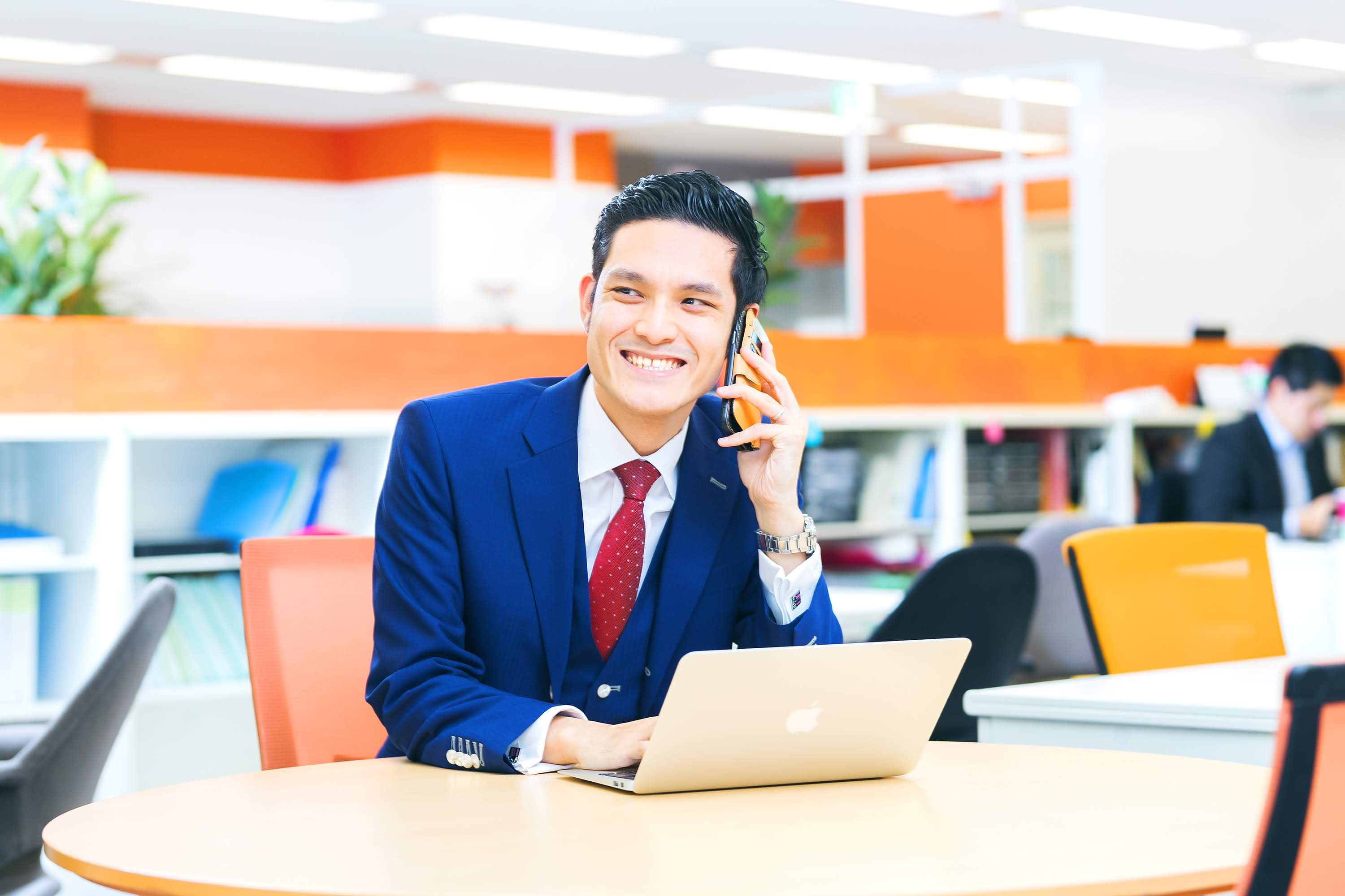 漠然と独立。口だけ就活生から、営業部長へ。【スタッフインタビュー/仕入営業部長】