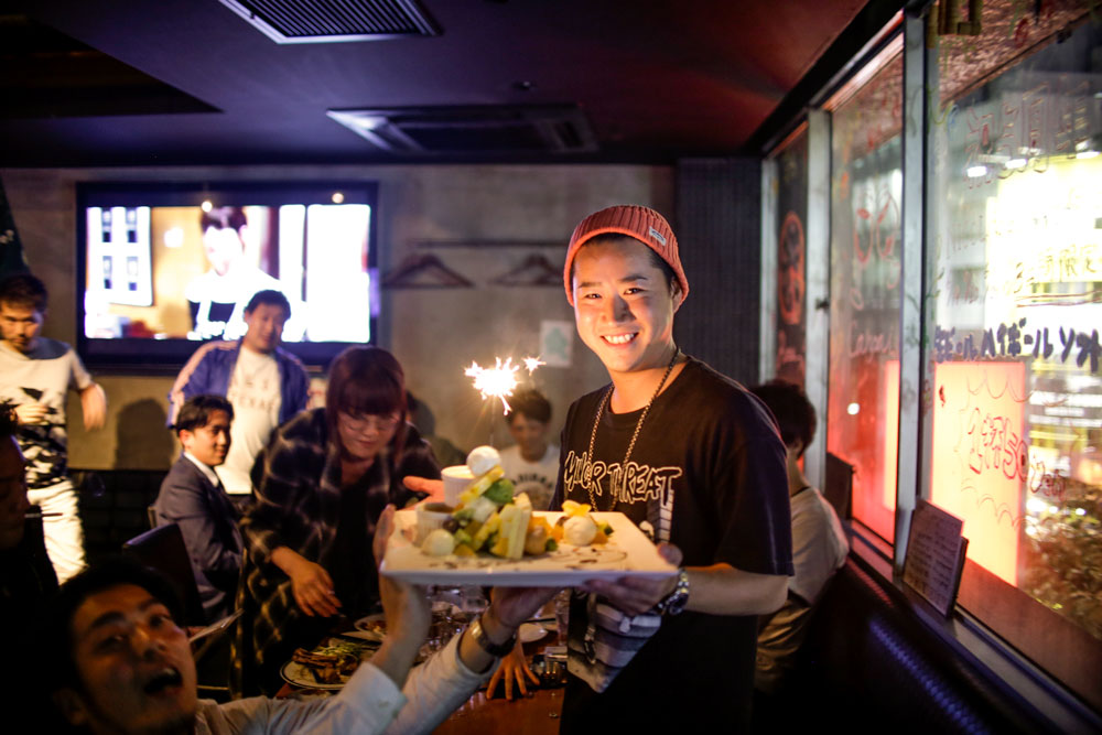 締め会＆社長誕生日会が開かれました！
