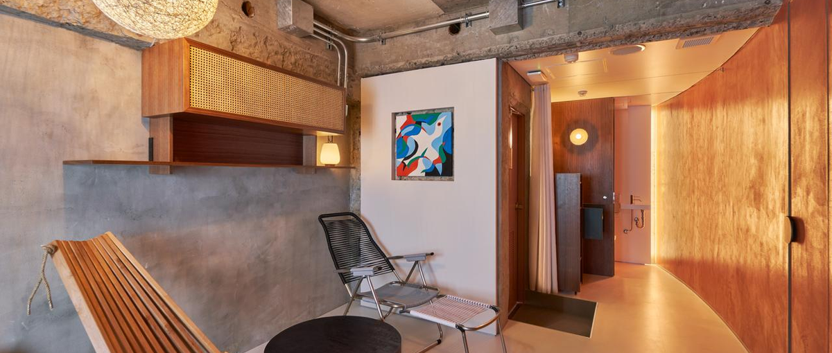 ホテル、サウナが入った複合施設でフロントスタッフしてみませんか？