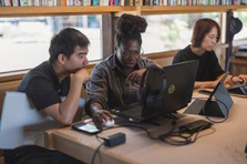 人と話すことが好き。それが、風景をつくる力になる。都心で働く、営業募集中。