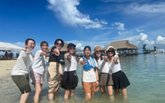 社員旅行での１枚📸 過去にはセブ島、北海道、沖縄などに行きました！