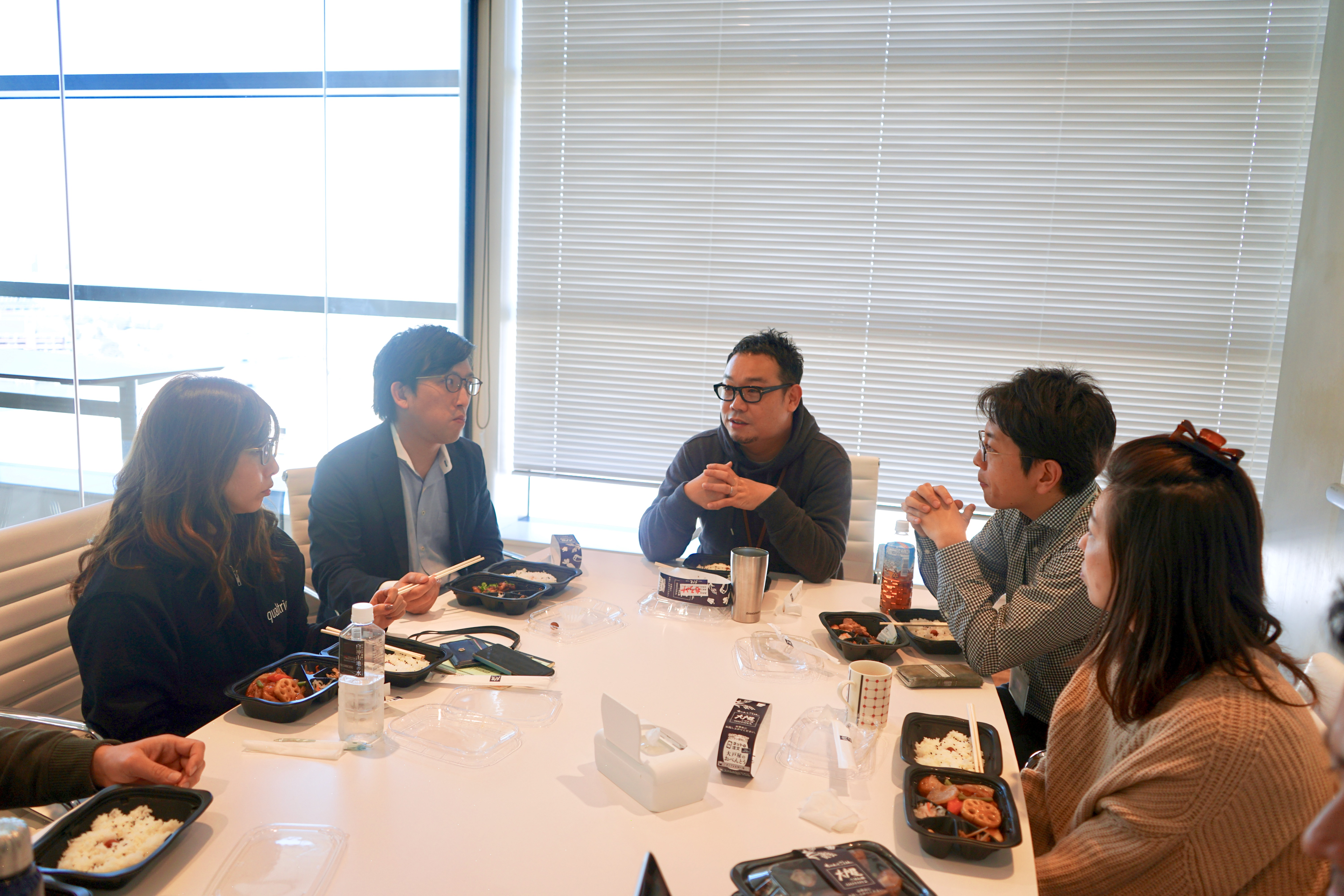 「輪」になって経営陣と語ろう！｜アペルザのコミュニケーションのしくみ