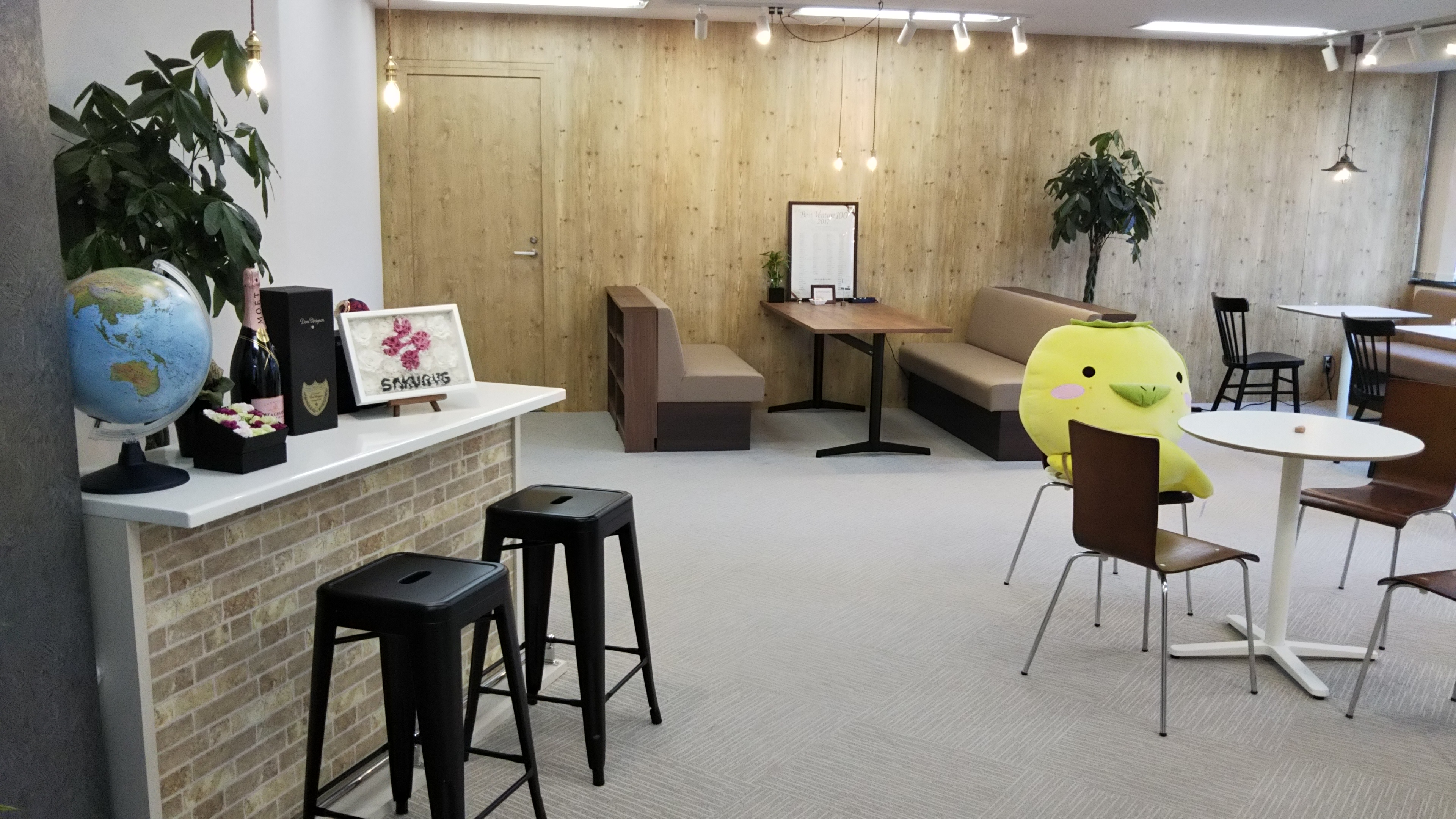 地方学生にもチャンスを！来社不要のスマホ自己PR３分動画選考！