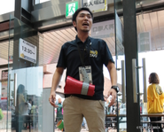 当日の試合運営も私達が行うので、ファンの方々が楽しむ姿を間近で見ることができます！