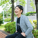 友田 康晃