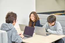 挑戦と成長の場｜ベンチャー気質の上場企業で経営戦略を支えてください！