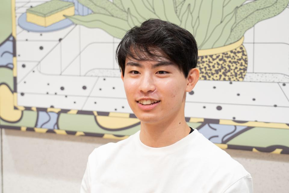 社員インタビュー】場所にも時間にも囚われずに働くために