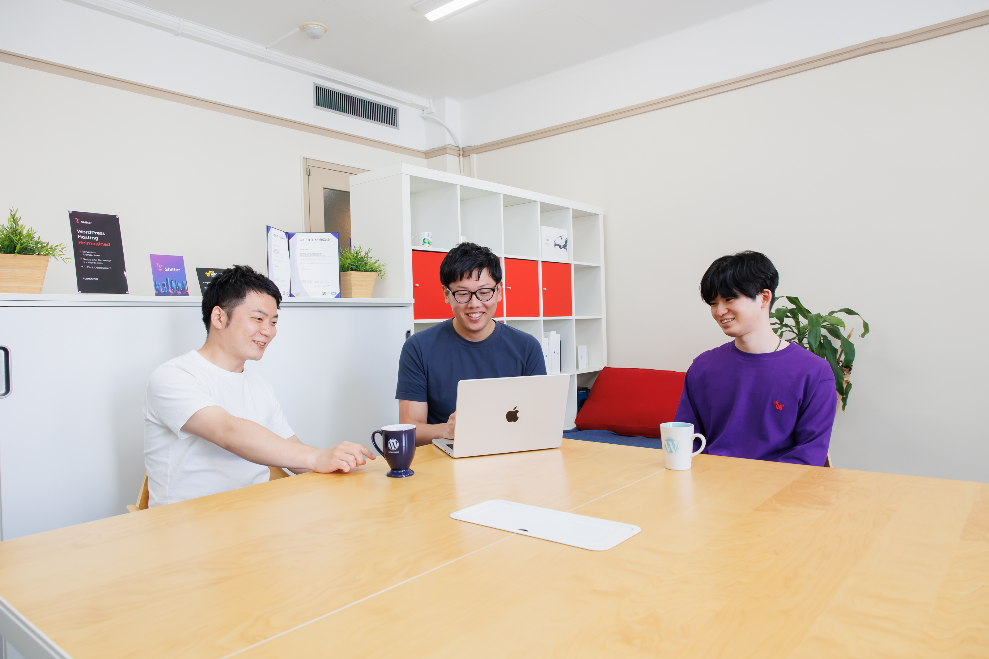 入社してすぐの会計士CFOが新規事業のPdMに挑戦！ エンジニアチームの柔軟な発想と協力的な姿勢に助けられた