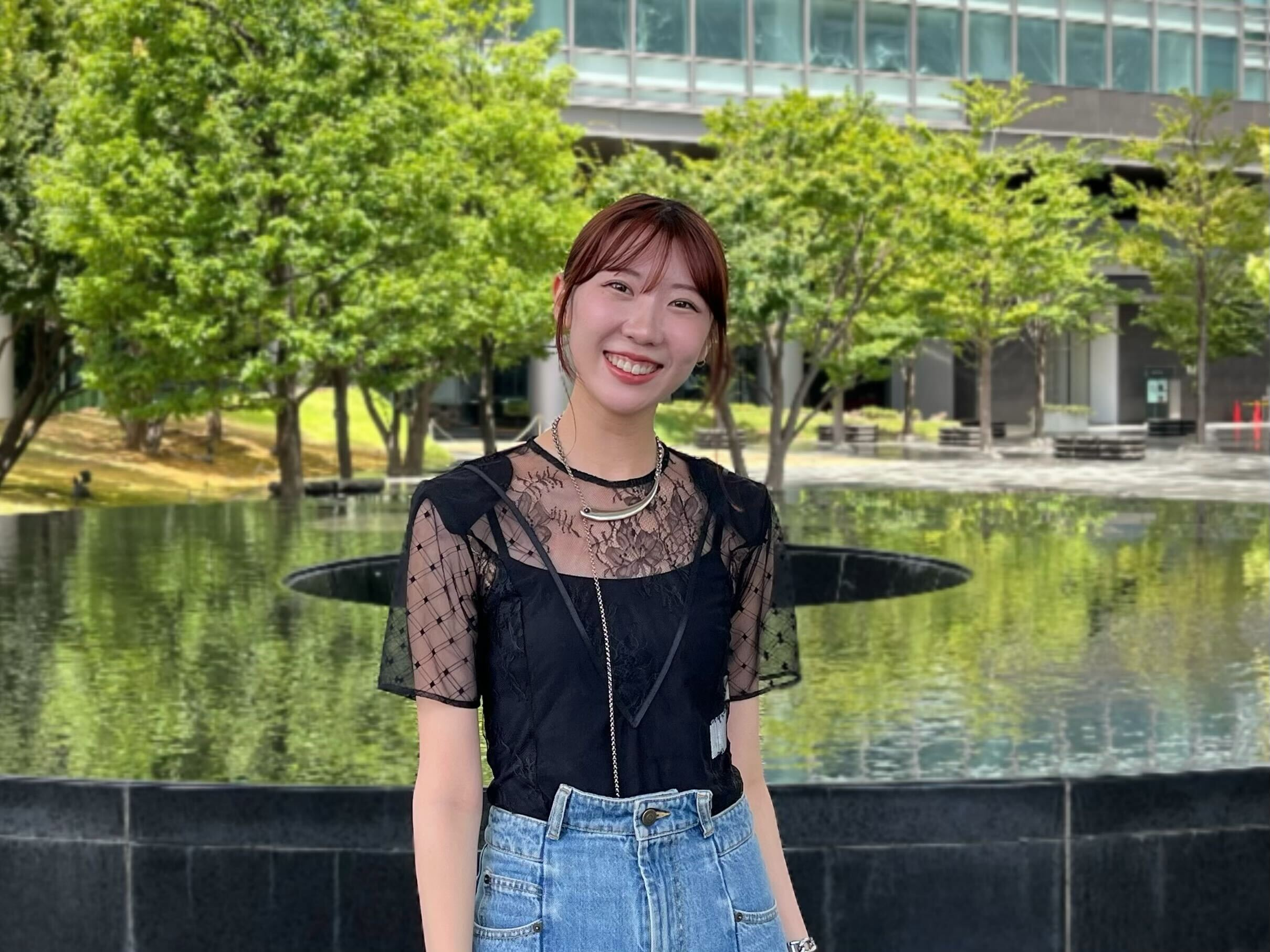 社員インタビュー「入社して数か月！経験を活かしながら最先端で働ける！」