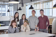 時にぶつかることもあるけれど、チームワークで事業を通じ社会に貢献しています。