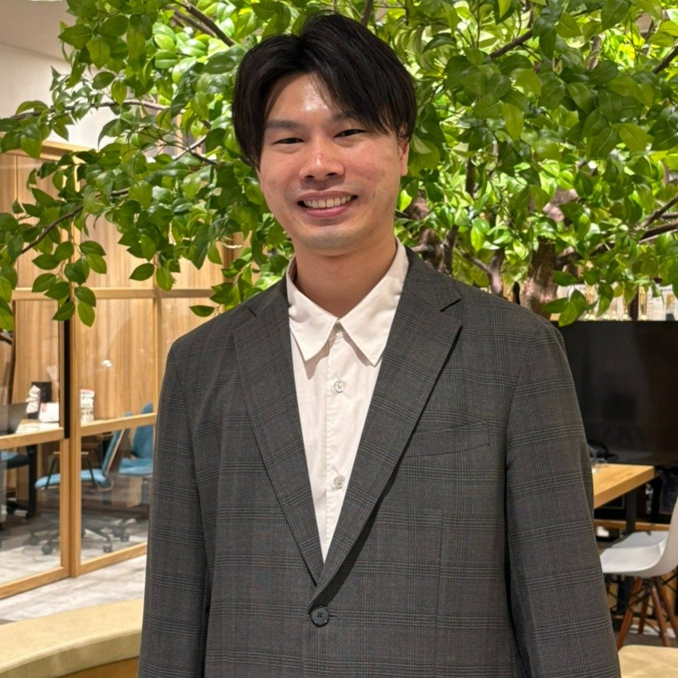 田向 亮介