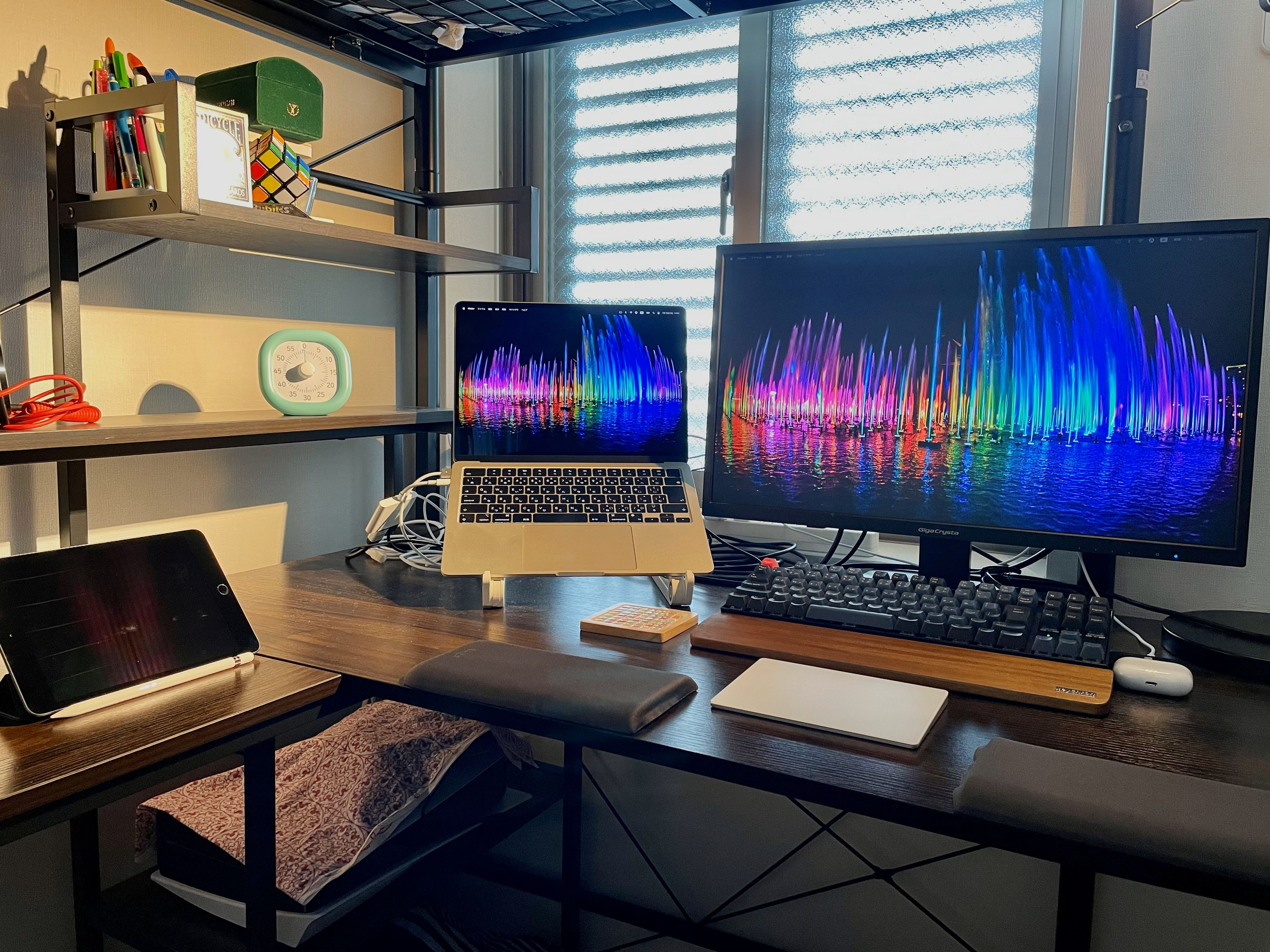 社員のリモート環境を紹介します！～PdM 松丸「凪を保て！”パフォーマンスを下げない”ワークスペースを目指して」～