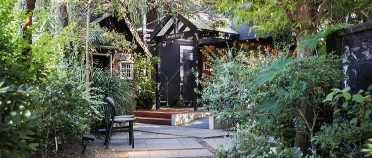 飲食店舗・ホテル施設のIT管理業務全般をお任せできる方を募集！