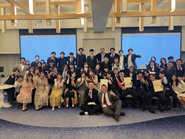 2-30代の若手が中心・仕事の常識を変える次世代型ビジネスプラットフォームを目指して仕事を楽しむための知恵とアイデアが社内で活発に意見交換されています