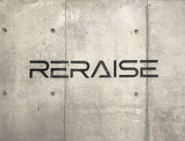 事務所の壁にはRERAISEの文字があり、所属クリエイターたちはこの壁を背景に撮影しています♩