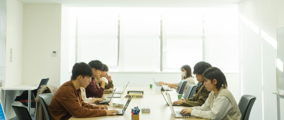 就活で周りを圧倒したい学生必見！思いを言葉にできるライターに。