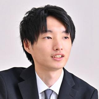 村松 航也