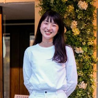 角屋 桃子