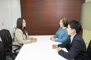 一人ひとりが携われる業務領域も非常に広く、日次業務から希望に合わせたキャリアへ進んでいくことが可能です。