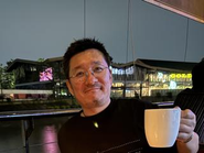 海外事業を推し進める取締役の中村