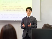 実務で“使える”を前提に。現場経験を学びに変える講師の仕事