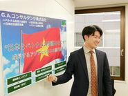 若手社員に理念や行動指針を伝えています。