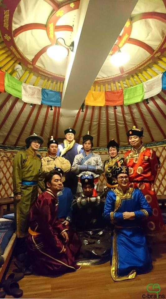 モンゴルづくしの忘年会＆社長の誕生日パーティ！