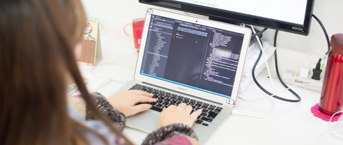 技術選定から改善まで担うバックエンド・テックリード｜福岡発IT企業×裁量大