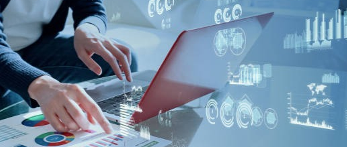 マーケコンサル｜マーケ戦略設計から内製化まで一貫してマネジメント！