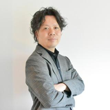 川島 良介