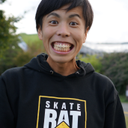 武石レオ