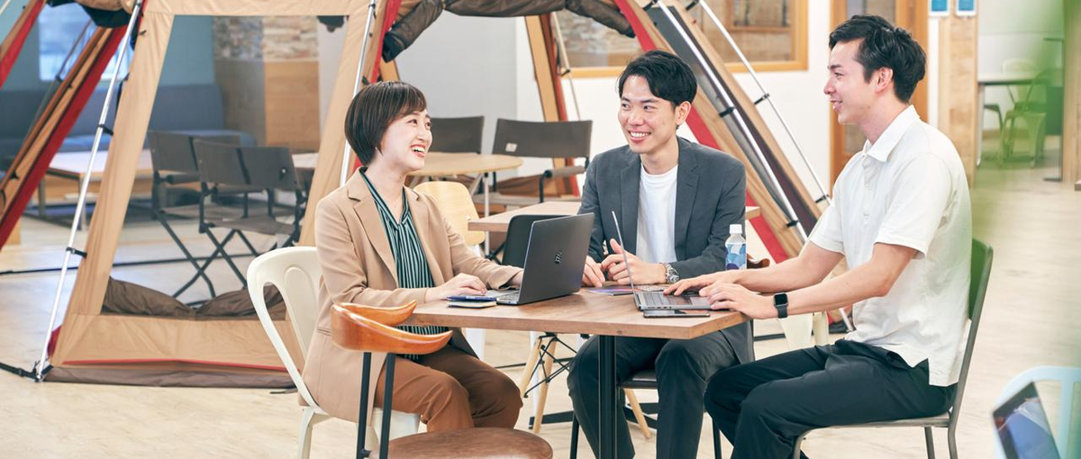 法人営業の経験者求む！ミッションは、世界中の知見と挑戦を繋ぐこと