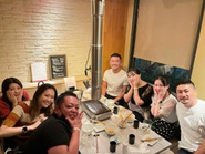 社員同士仲もよく、年に２回ほど社長を交えてご飯にいき話しやすい環境づくりをしています！