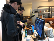 代官山にあるPARTYのスタジオでの開発風景。