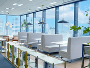 オフィスからは、都心を一望できる開放的な空間になっています