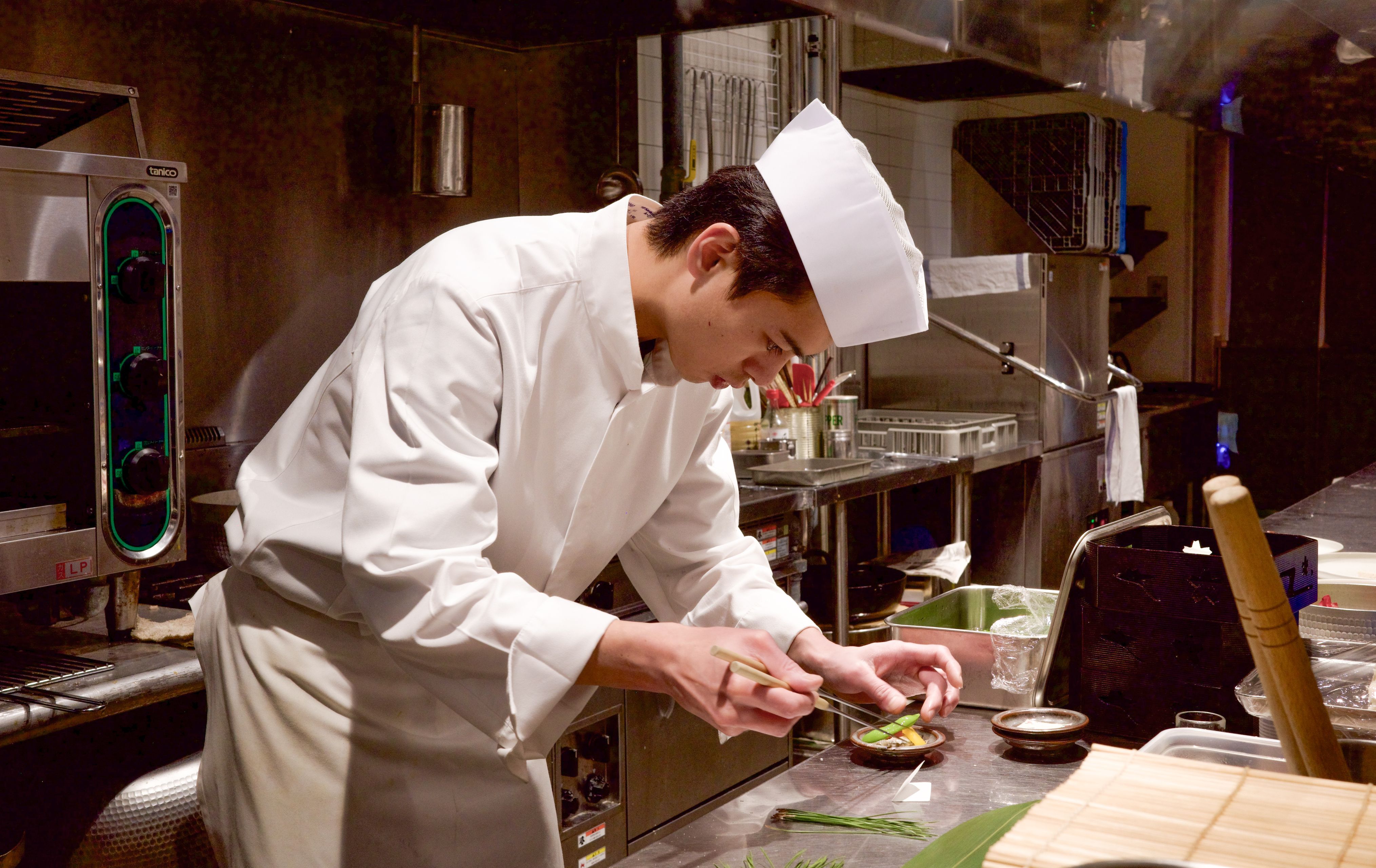 料理人である前に、一人の人として | 五島リトリートray by 温故知新 料理長 山本 祐輔