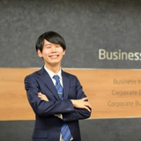 牛越 洵也