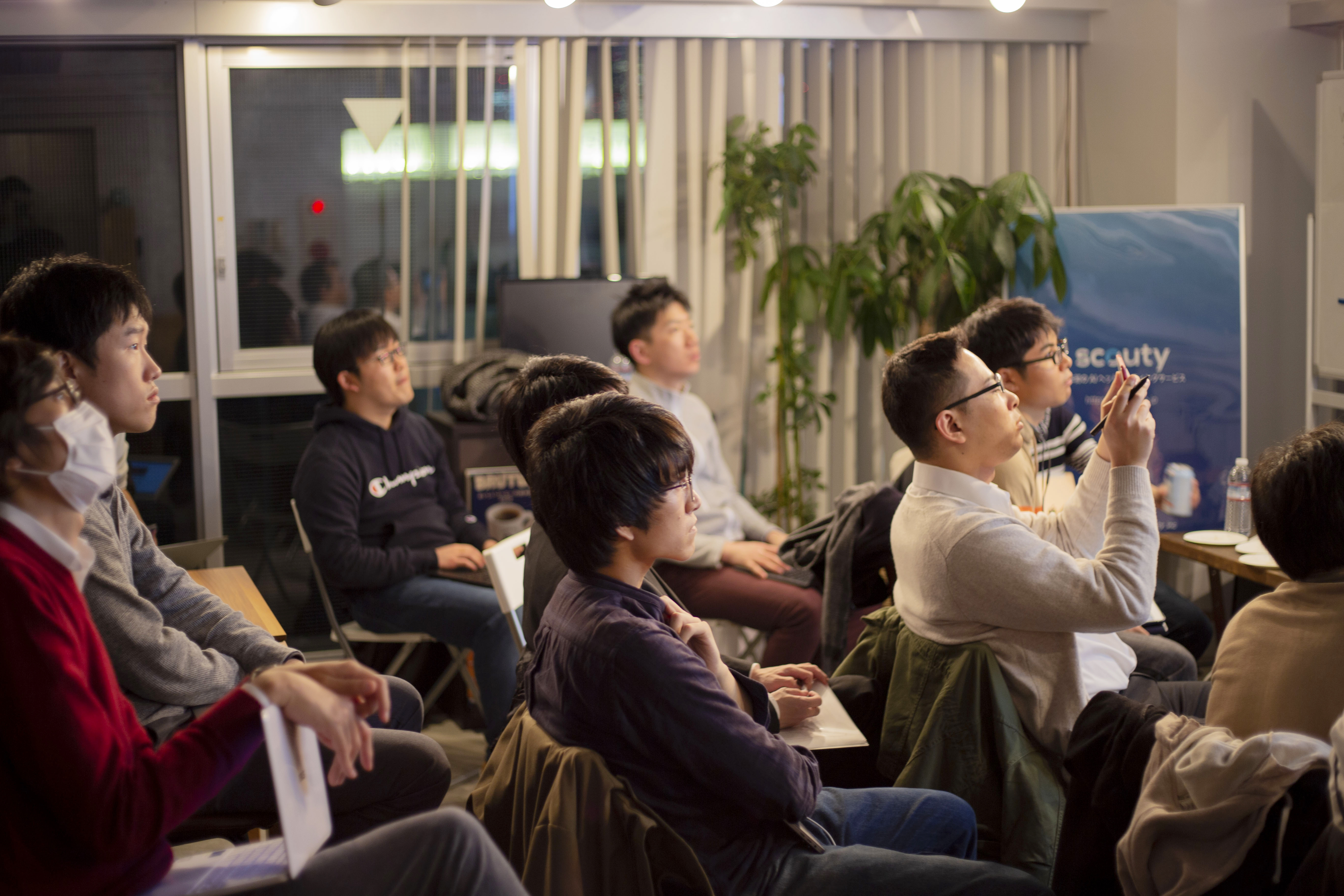 会社初の論文読み会イベント scouty Knowledge Graph and Embedding Night を開催しました