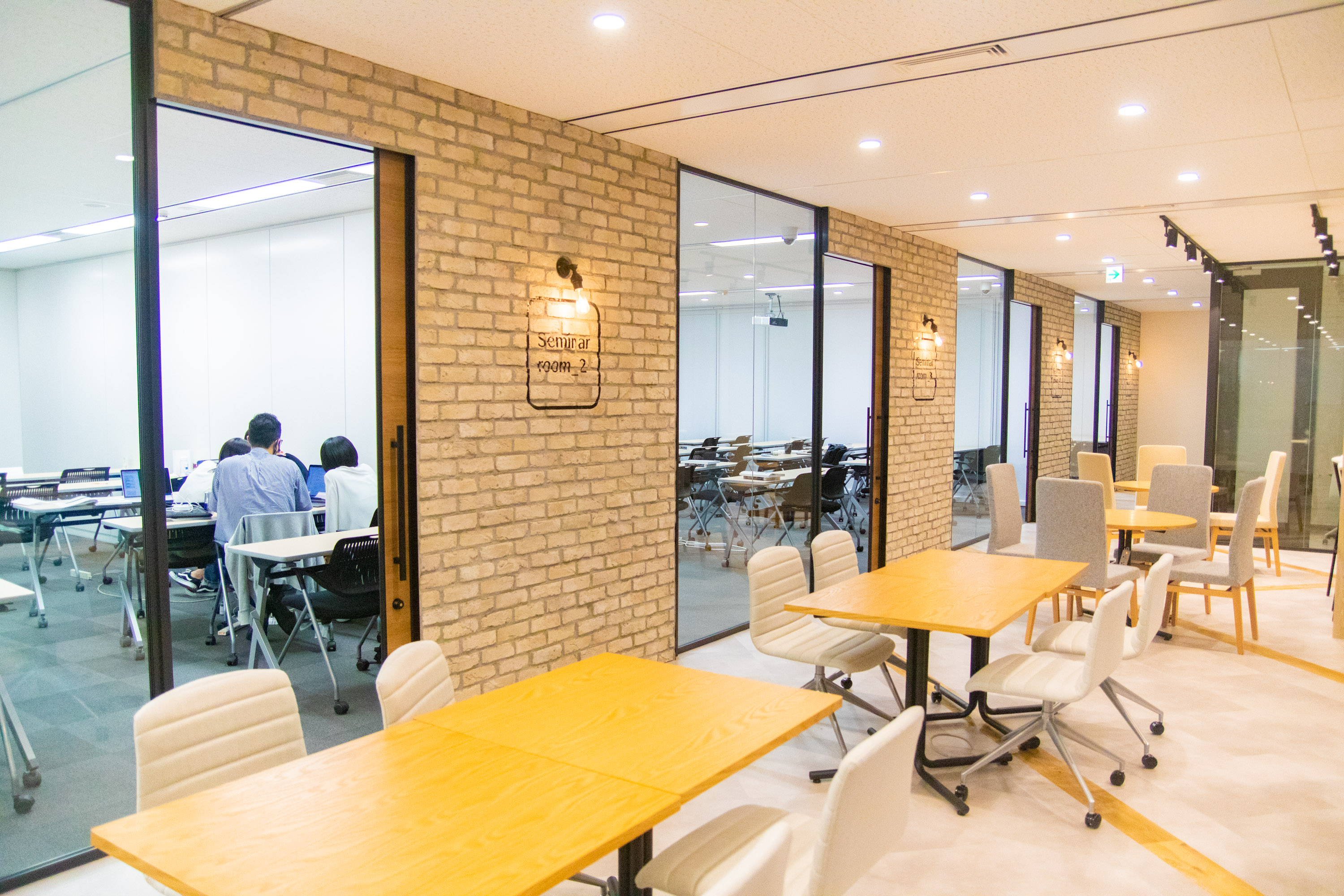 新設しました！！自慢のラーニングセンター！