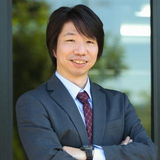 勝濱 哲史