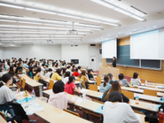 金融教育を広めるべく全国各地の学校で無償で講義を実施しています！