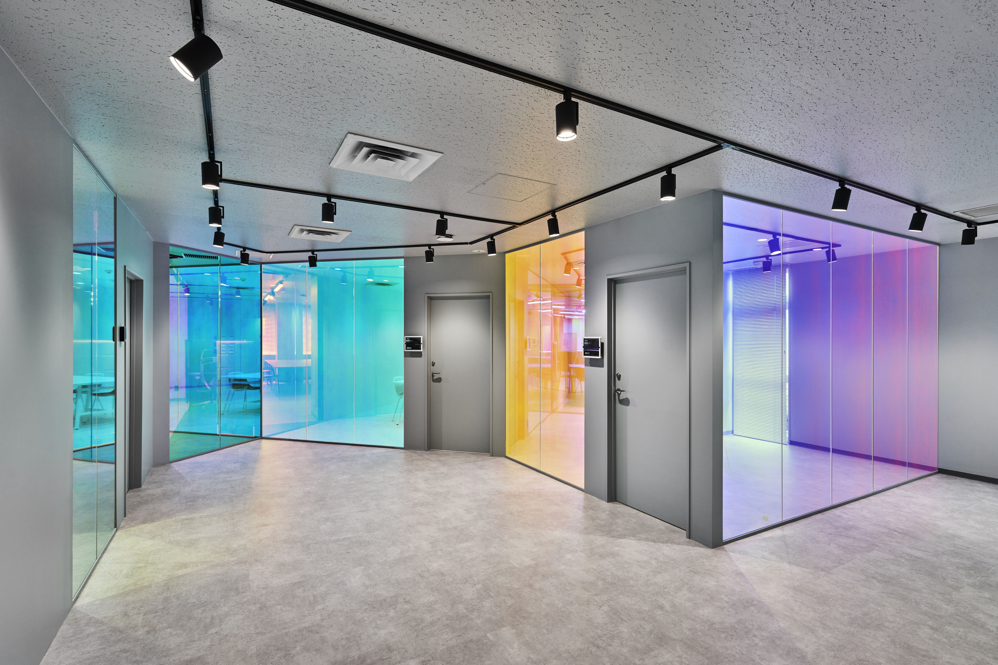 【WED.band】WED の新オフィスを大公開。