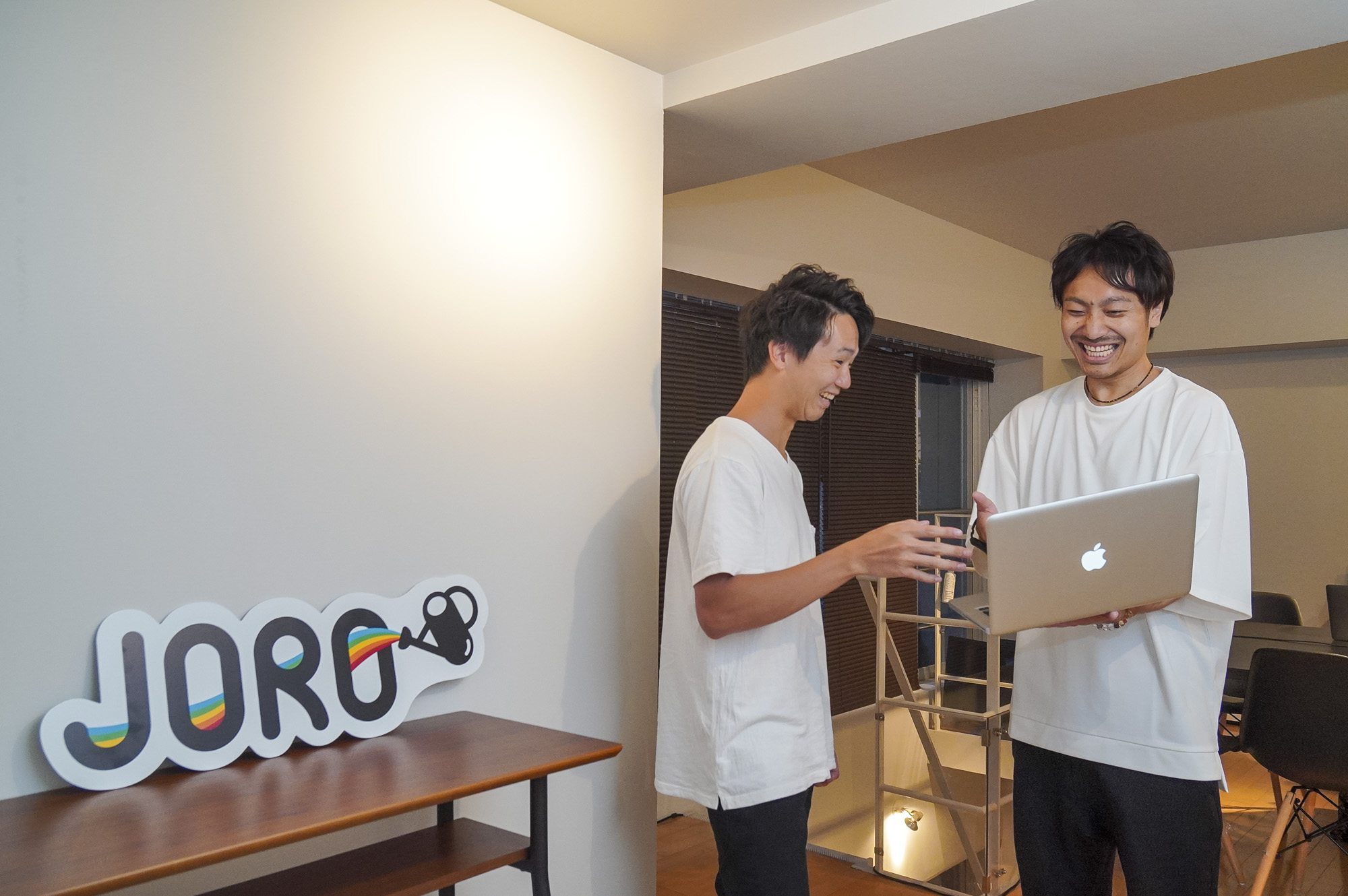 東京大学に通うオシャレボーイが、社員人数1桁のベンチャーでインターンして得たもの