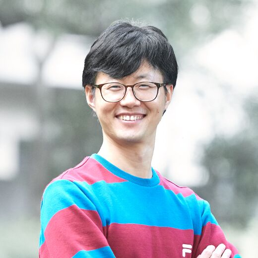 イ　ジョンゴン