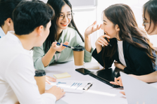 学生のうちにキャリア支援×新規事業を体感！長期インターン募集！