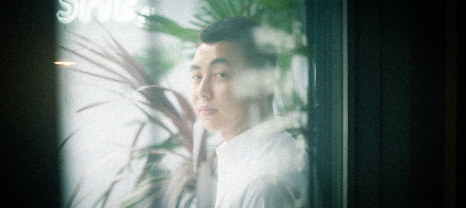 フロント業務とシステム改善を兼務。ホテルとITの架け橋となるSHE, OSAKAの新支配人・中村健太