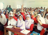 高校のクラスルームでのマーケティング活動。ほぼ毎週、どこかの高校を訪問しています